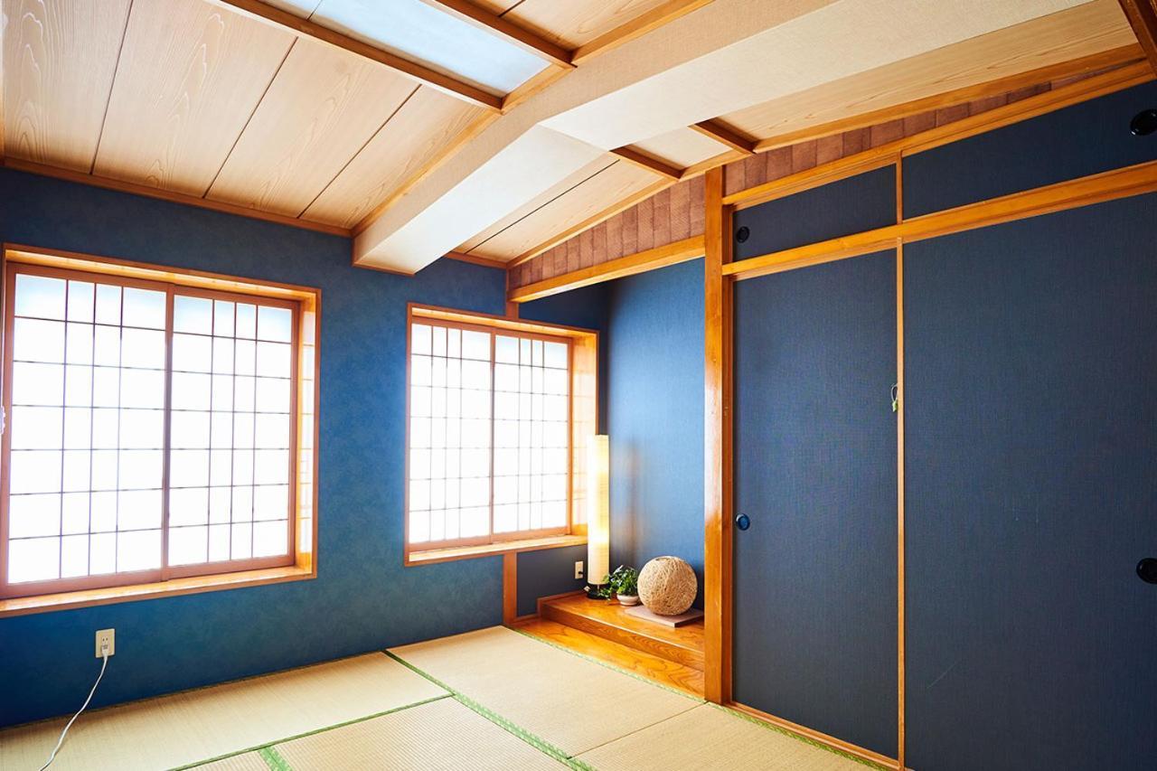 Terrace House Tsubokawa Villa Наха Екстериор снимка